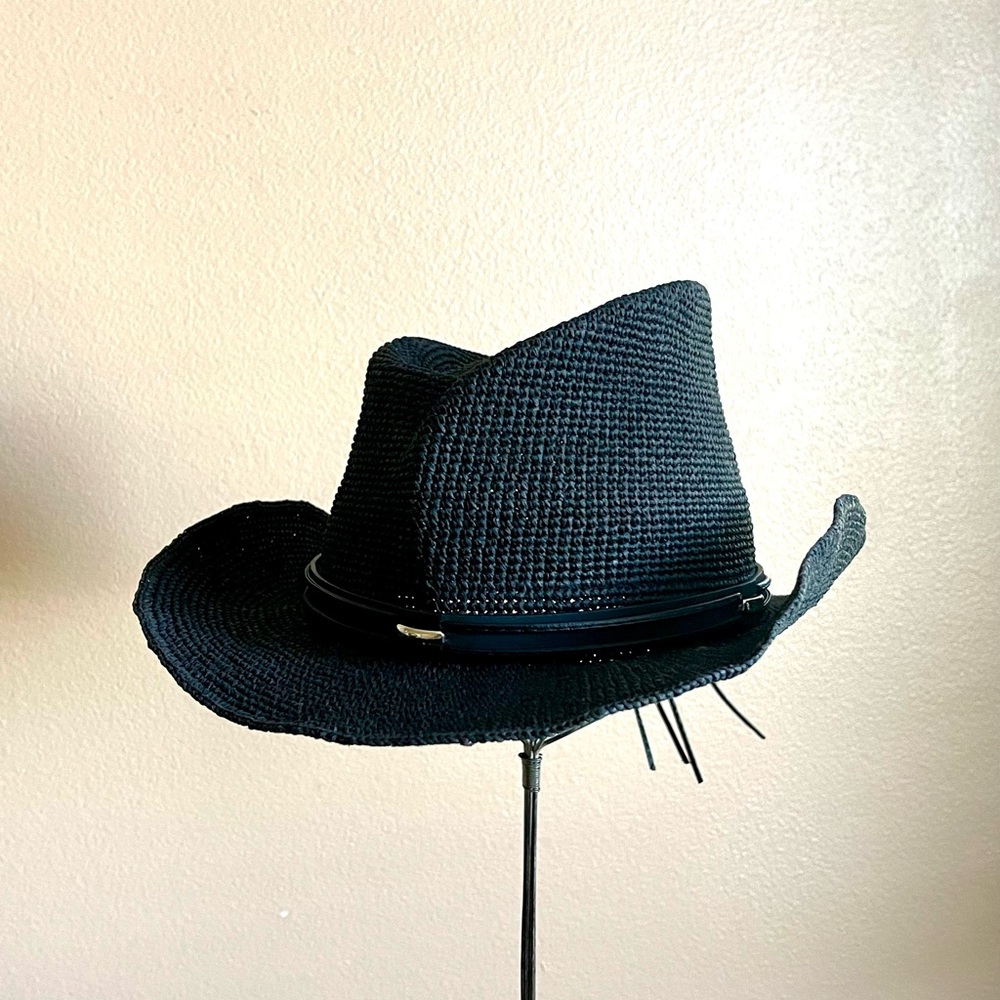 Modern-Day Fedora - Picture 3 of 5